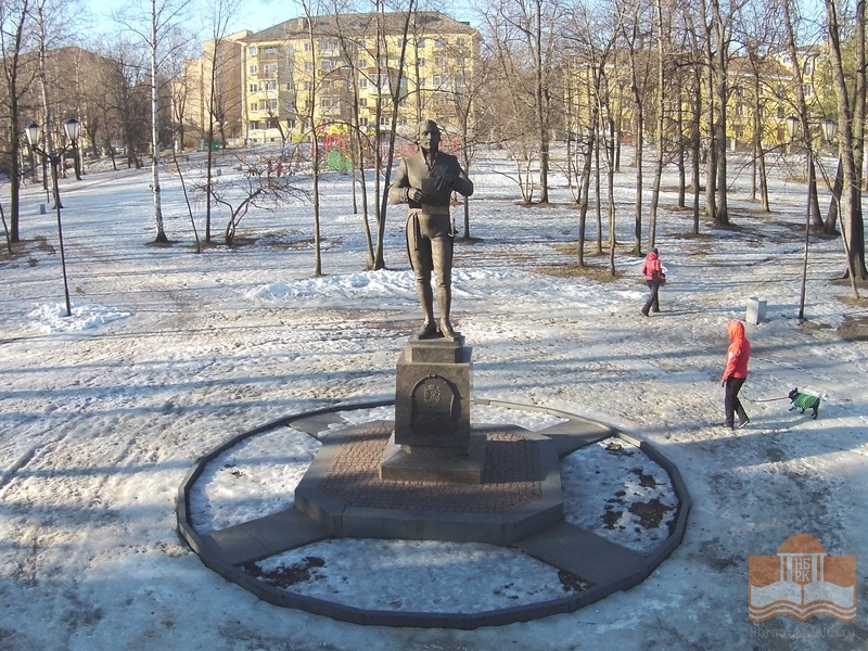 Памятник Г. Р. Державину в Губернаторском парке