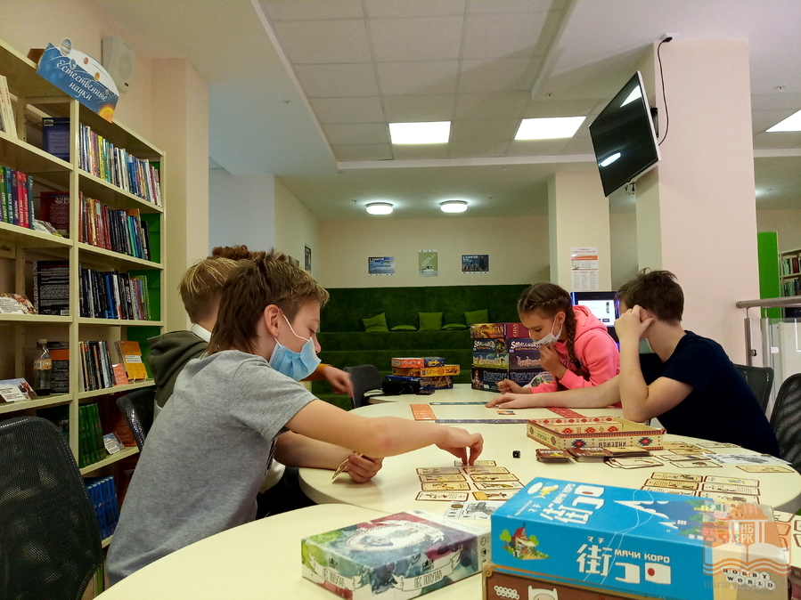 Клуб настольных игр «FightУМ» -- каждое воскресенье в 13 часов на юношеском абонементе