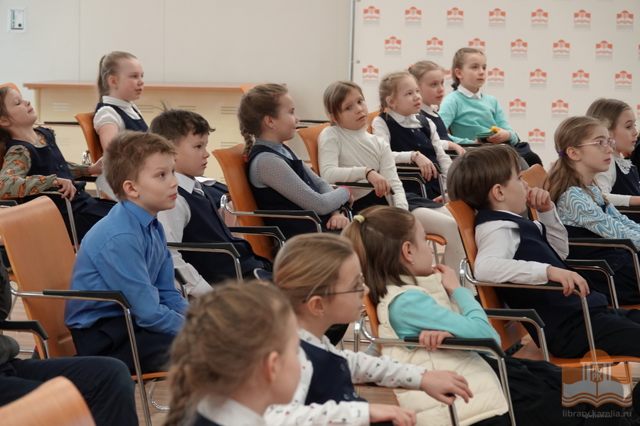 В Национальной библиотеке Карелии стартовал новый проект для детей «Страничку – я, страничку – ты…»