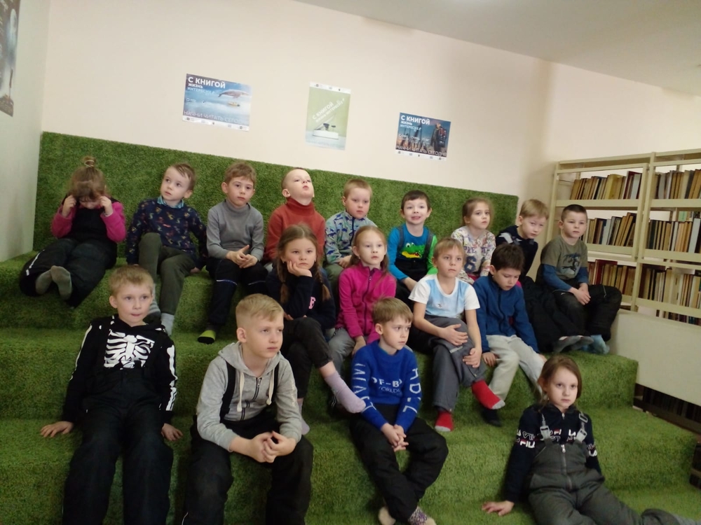 «Мир кукольного театра» – познавательно-игровая программа для дошкольников петрозаводского детского сада №86