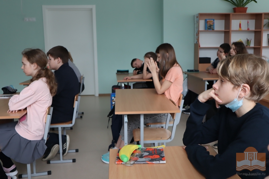 XIII Международная Акция «Читаем детям о Великой Отечественной войне» в петрозаводской средней школе №55