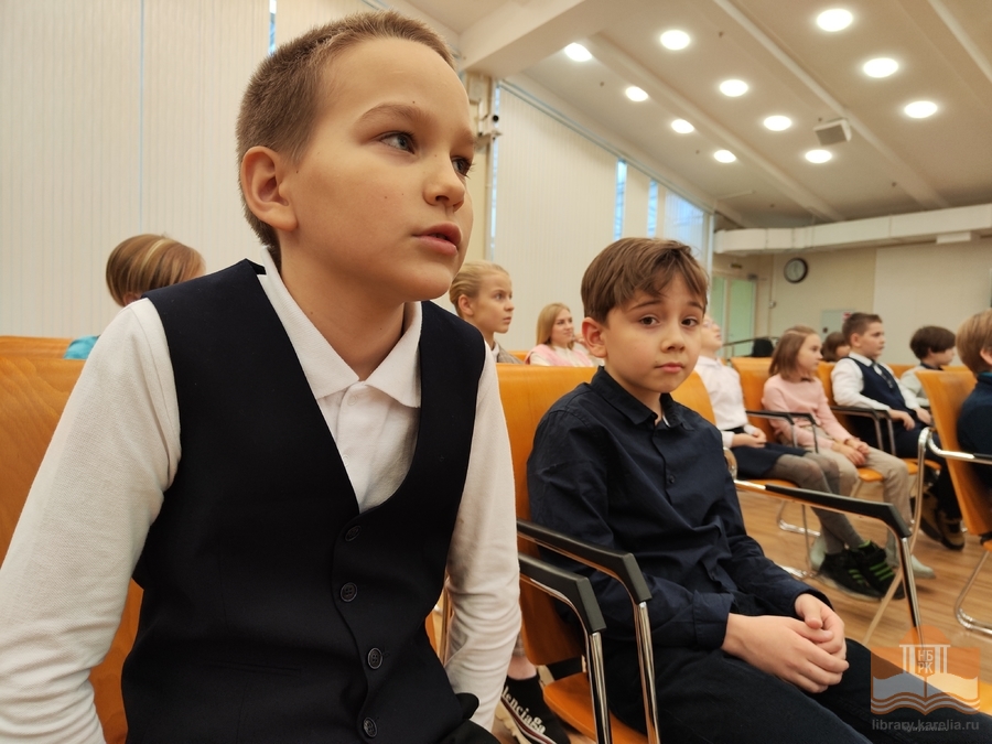 Встреча с библиоблогером Василием Софроновым в рамках проекта «Страничку – я, страничку – ты…»