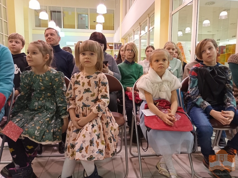 В Петрозаводске наградили победителей седьмого сезона конкурса читательских рекомендаций «Возьми и читай»