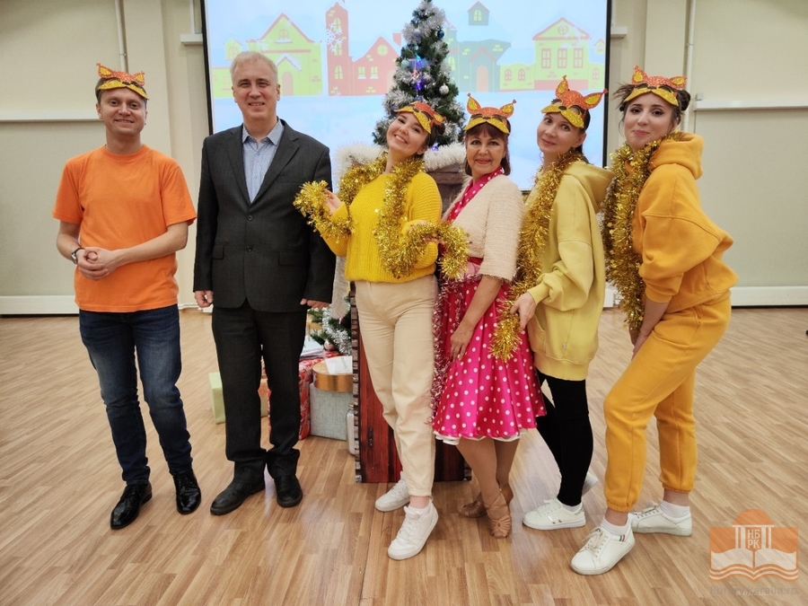 Актёры и автор пьесы Илья Полуницын