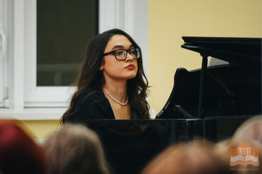 Новый сезон в проекте Музыкального театра и Национальной библиотеки Карелии «Музыка и слово»