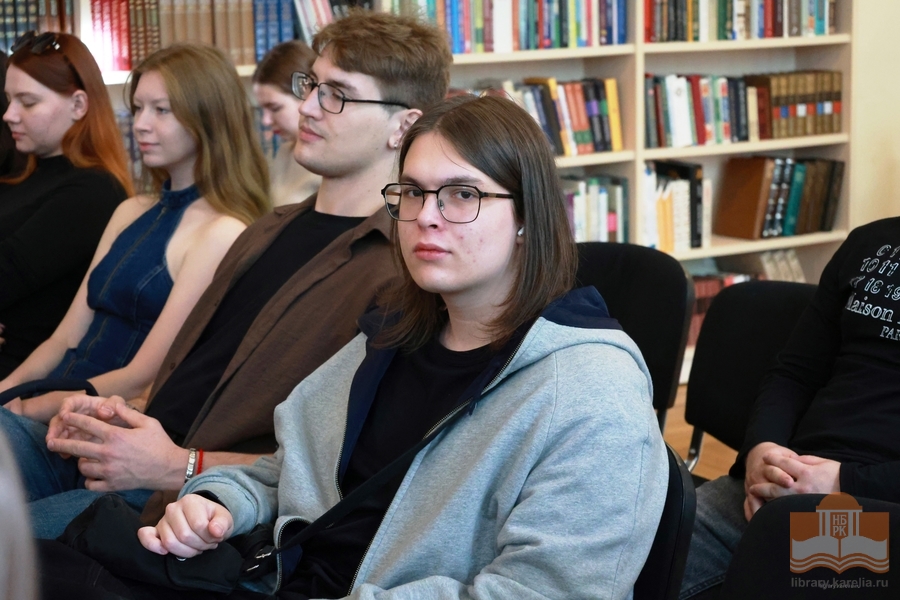 «Литературный четверг»: «Где заканчивается перевод и начинается творчество?»